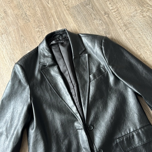 Zara Faux Leather Blazer - Picture 3 of 4